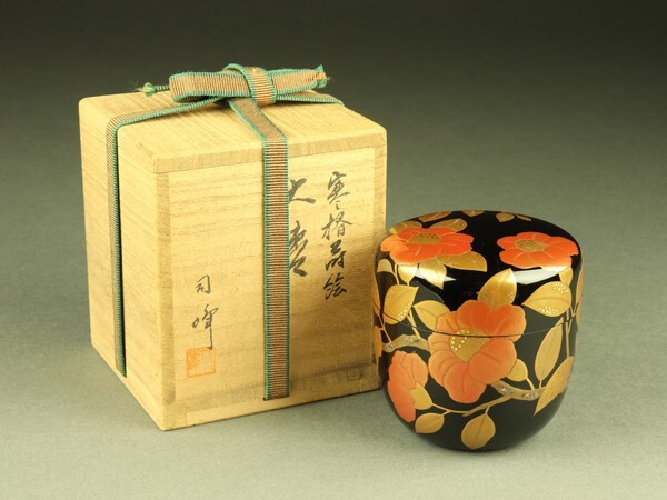 D272 送料無料　大棗　松竹梅　共箱　茶道具　茶室　蒔絵　茶道　漆器 茶道具 蛍蒔絵 大棗 竹内幸斎 共箱 ホタル 夏 薄茶 茶会 茶器