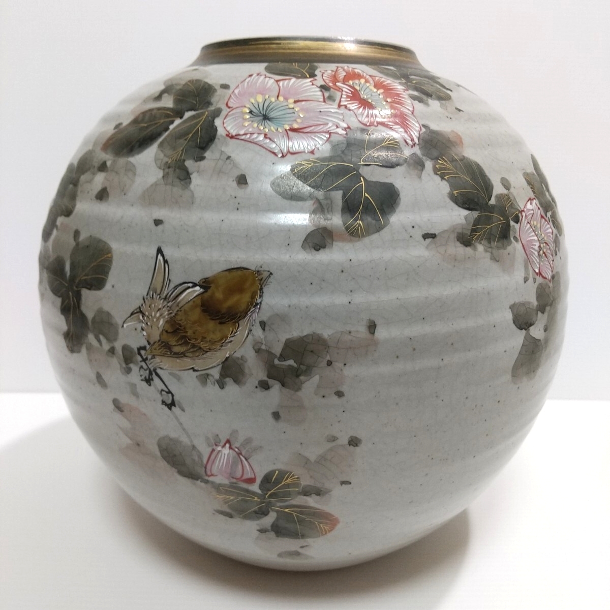 九谷焼・花瓶・未使用品 ☆ 未使用品 花瓶 香祥作/ 九谷焼 高さ約23㎝ - メルカリ