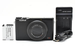 ★美品★ FUJIFILM フジフイルム XQ1 コンパクトデジタルカメラ コンデジ 富士フイルム (5112)