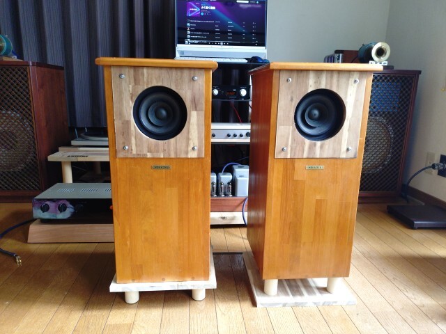 FOSTEX フォステクス スピーカースタンド SG300S ペア 中古品 FOSTEX フォステクス スピーカースタンド SG300S ペア 中古品