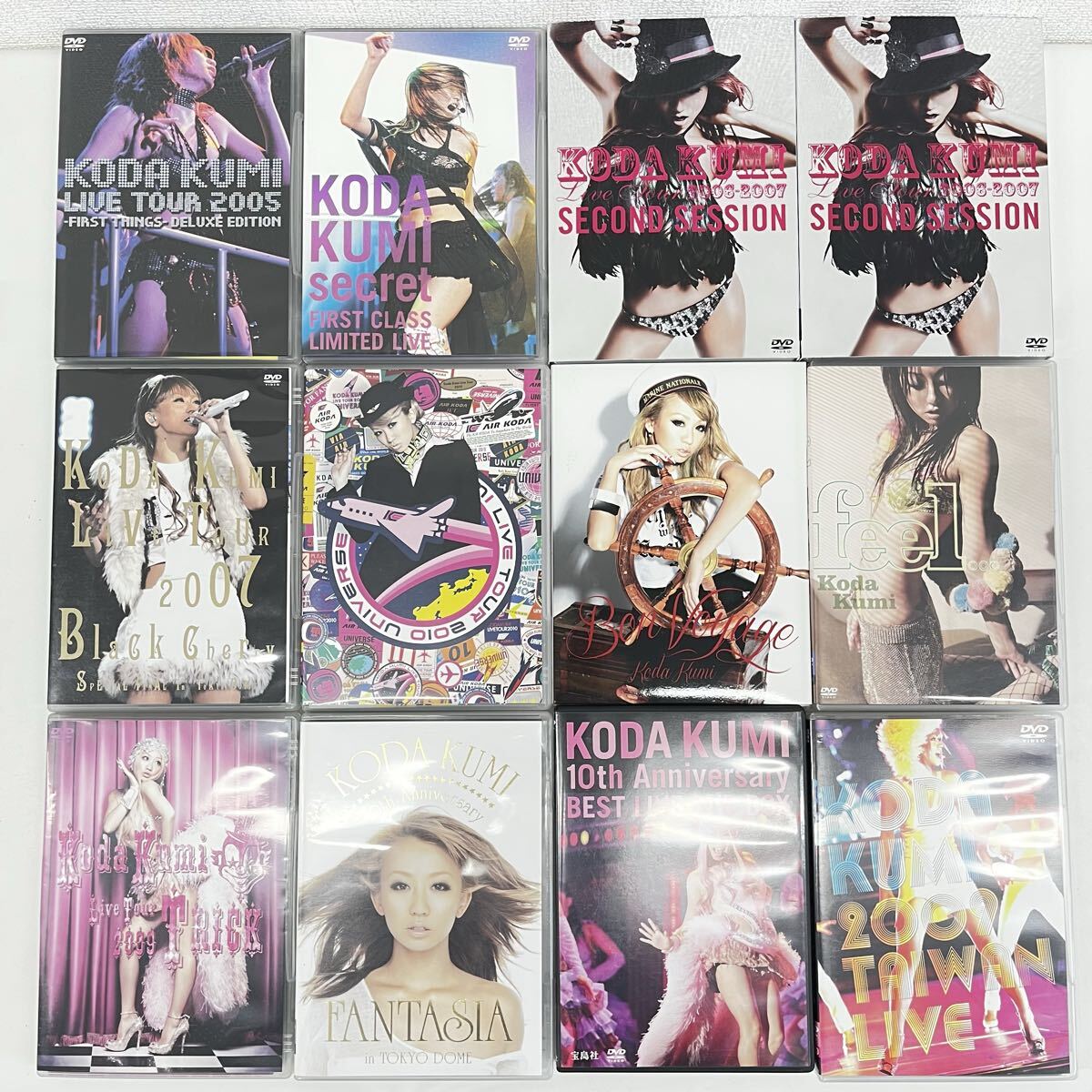 倖田來未DVD、パンフ、グッズなどレアな物セット 倖田來未DVD、パンフ、グッズなどレアな物セット 倖田來未DVD