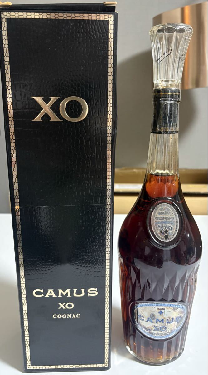 ⭐️お買い得⭐️古酒　CAMUS XO ロングネック 2本箱あり　未開封未使用品 Amazon.co.jp: カミュ XO ロングネック 700ml(オールドボトル