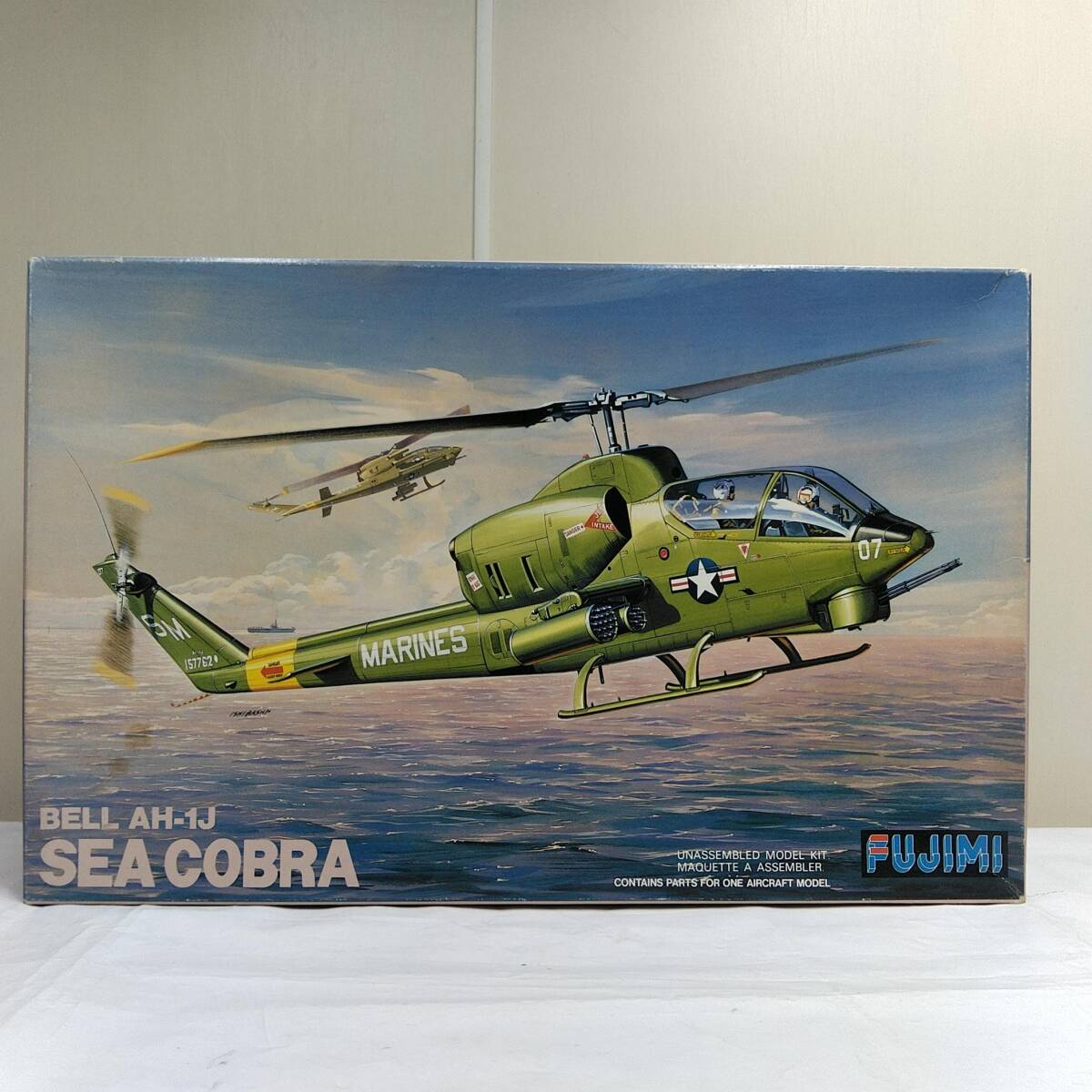 Zippo　ベルヘリコプター　テキストロン　AH-1　コブラ　新品未使用 Zippo ベルヘリコプター テキストロン AH-1 コブラ 新品未使用