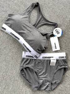 Спортивный комплект шорт с бюстгальтером Converse, размер M.