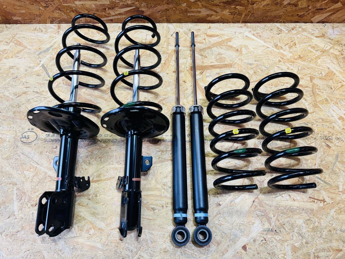 トヨタ 90 系 ノア ヴォクシー 純正 サスキット サスペンション ガソリン車 Yahoo!オークション -「(ノア ヴォクシー) 純正 サス」の落札