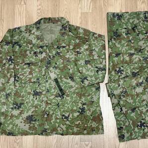 陸上自衛隊 リップストップ作業服2型上下(L4、希少特大サイズ) 迷彩服防寒戦闘服弾帯サスペンダー防弾チョッキ防護マスク半長靴88式鉄帽