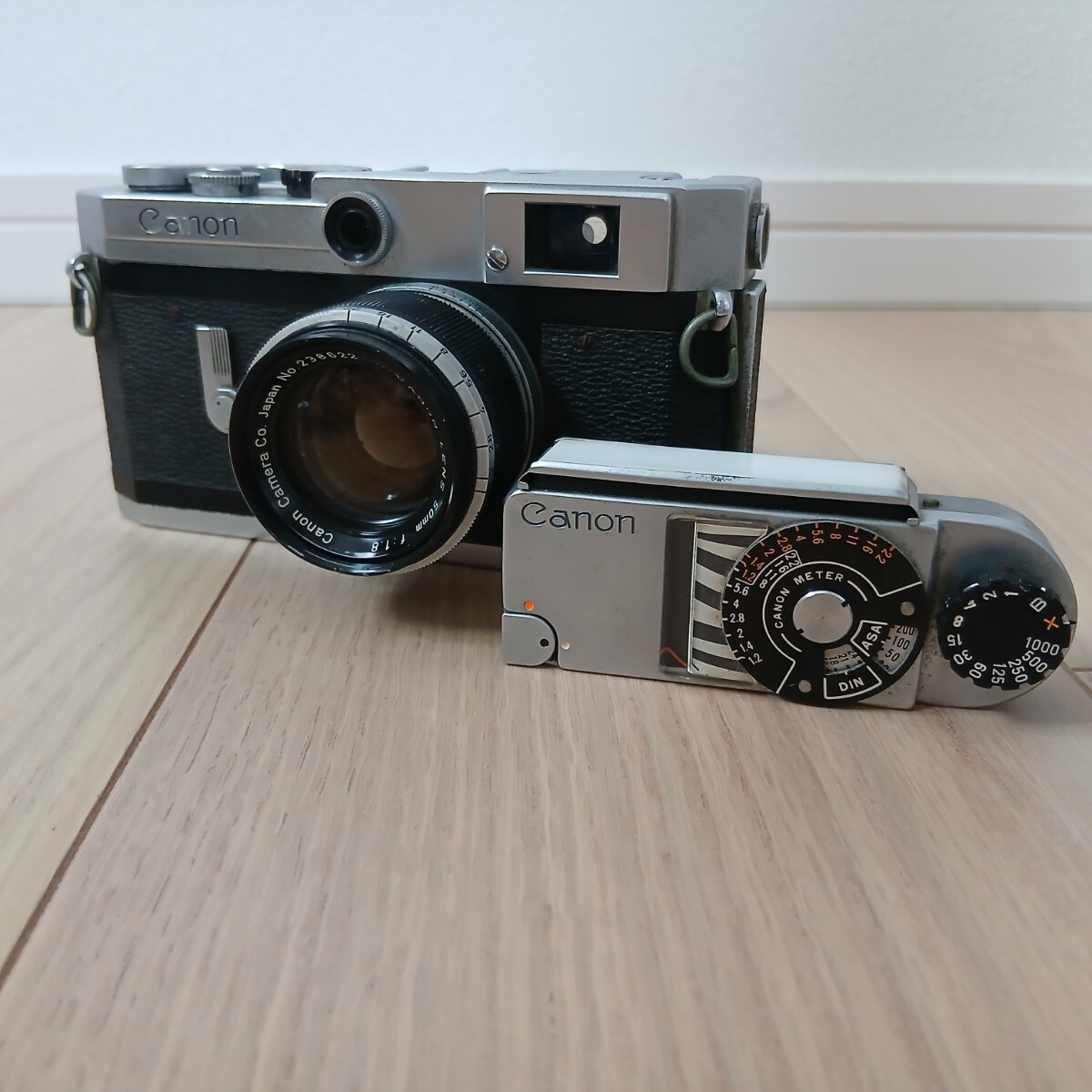 Canon P フィルムカメラ 50mmレンズ付き ジャンク？ Amazon | Canon キャノン P ボディ | 一眼レフカメラ 通販