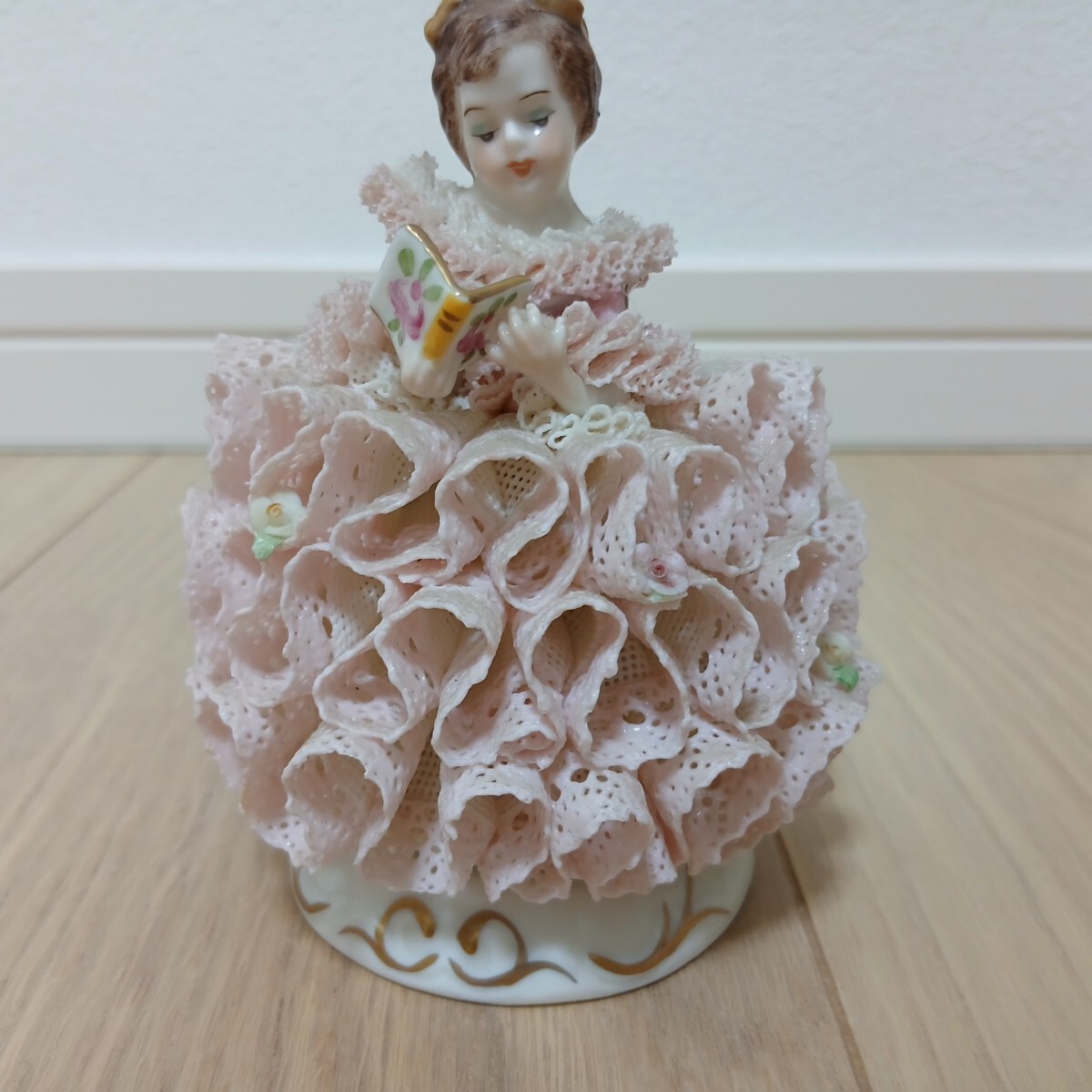 【美品】スタイリッシュドレスデン　レースドール　ドレス　バレリーナ　陶器 2025年最新】ドレスデン レースドールの人気アイテム - メルカリ