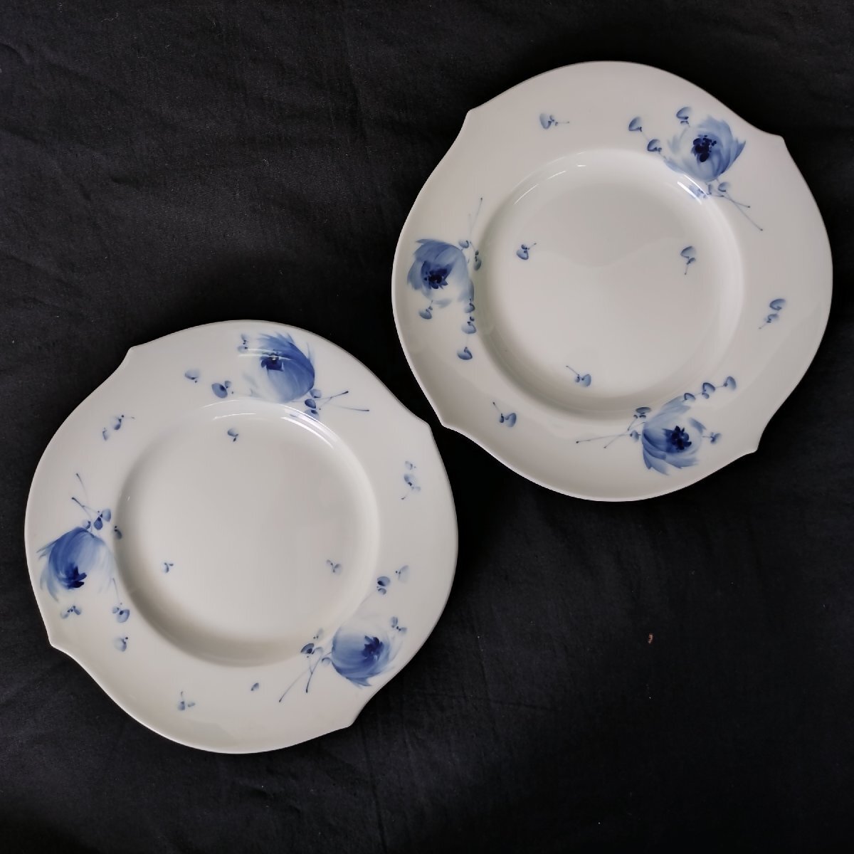 マイセン　青い花柄の波形皿 2枚セット Yahoo!オークション -「マイセン 青い花」の落札相場・落札価格