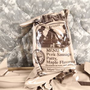 箱だし!2025年10月検 MENU-17 MREレーション 米軍 ミリ飯 ミリメシ 戦闘糧食 非常食 備蓄 保存食 防災リュック 災害 車中泊 キャンプ