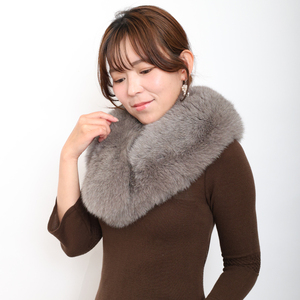 毛皮ティペット SAGAFOX 染カラーフォックス ショール ストール realfur リアルファー 17×97cm club藤(N848)