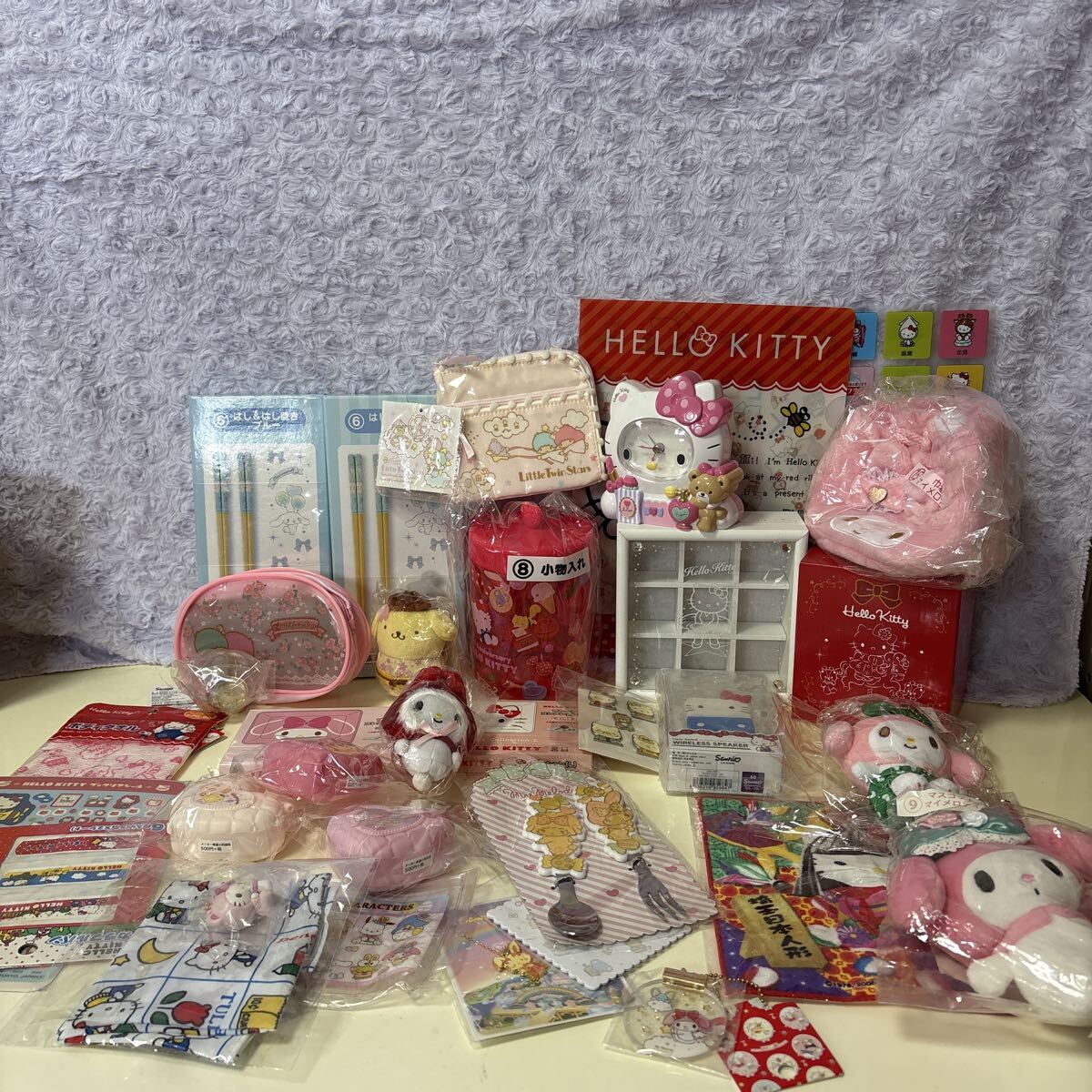 ★サンリオ マイメロディ ハローキティ まとめ売り 100点以上 ☆サンリオ マイメロディ ハローキティ まとめ売り 100点以上