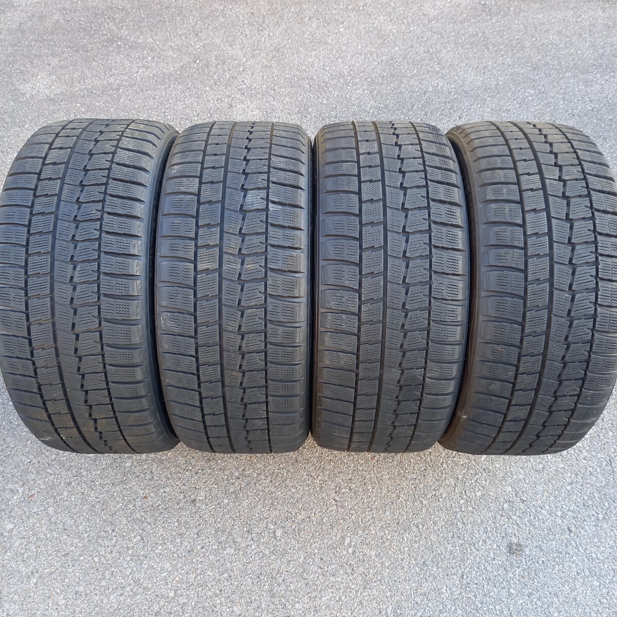 2025年最新】Yahoo!オークション -245 40 18 スタッドレス 4本の