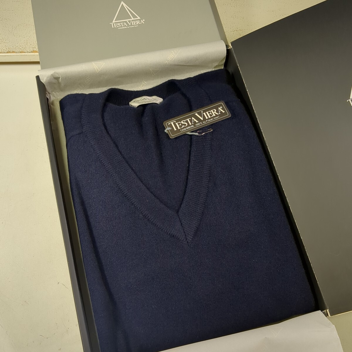 レディースジャケット　TESTA VIERA カシミヤ製 レディースジャケット TESTA VIERA カシミヤ製