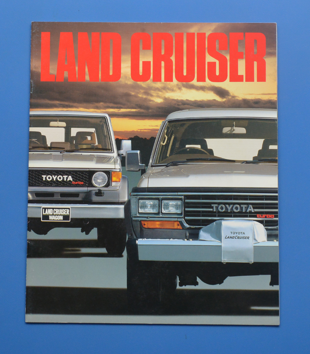 トヨタランドクルーザー60.61系整備解説書2冊セット トヨタランドクルーザー60.61系整備解説書2冊セット