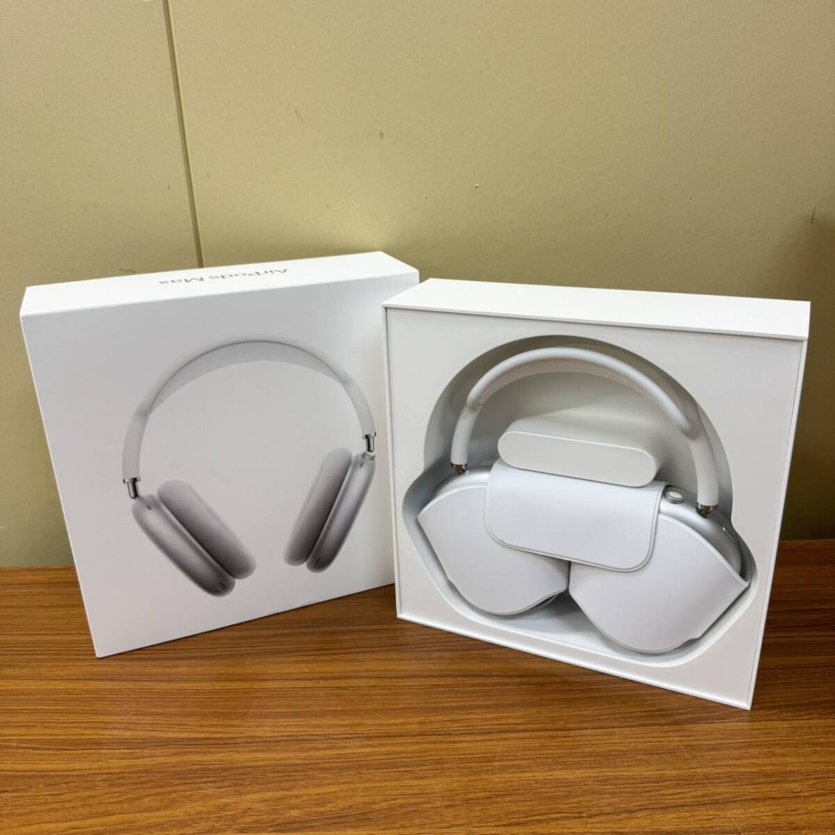 AirPods MAX ホワイト　ジャンク Apple AirPods Max ホワイト
