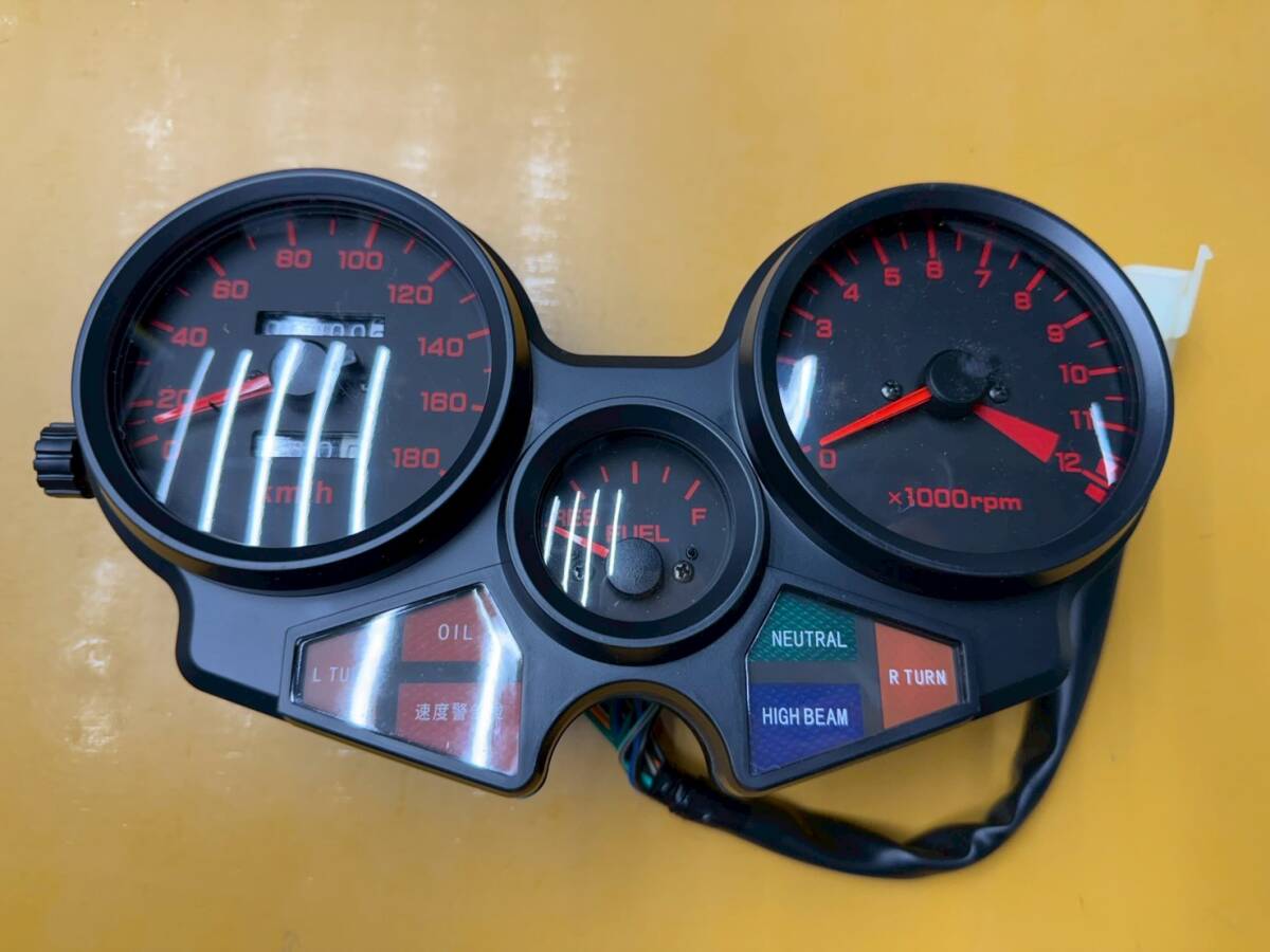 2025年最新】CBX400Fのパーツが豊富！オリジナルメーターなどの