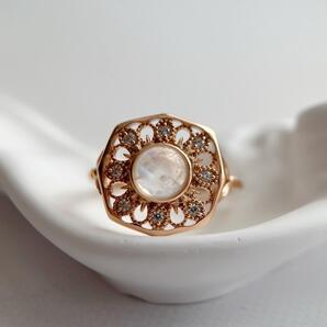9号 天然ムーンストーン レースモチーフリング
