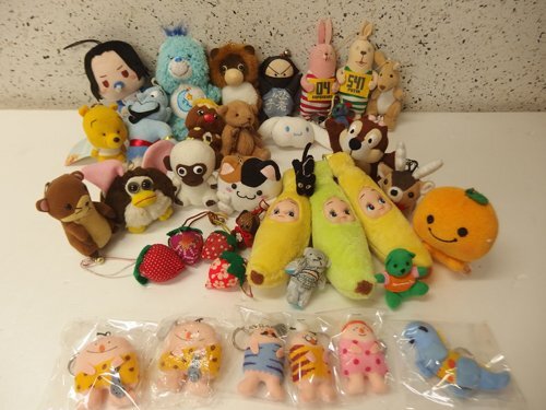 【値下げ中！！】【美品】キューピー　キーホルダー　ストラップ　80点まとめ売り 値下げ中！！】【美品】キューピー キーホルダー ストラップ 80