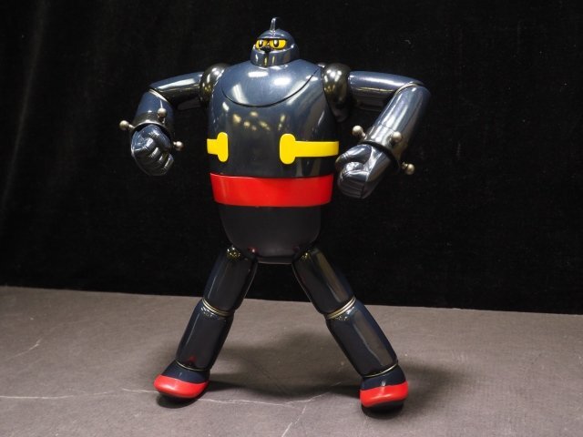 新品！希少！レトロ鉄人/ノスタルジックヒーローズ鉄人28号フィギュア 鉄人28号 フィギュア 約22cmノスタルジックヒーローズ - メルカリ