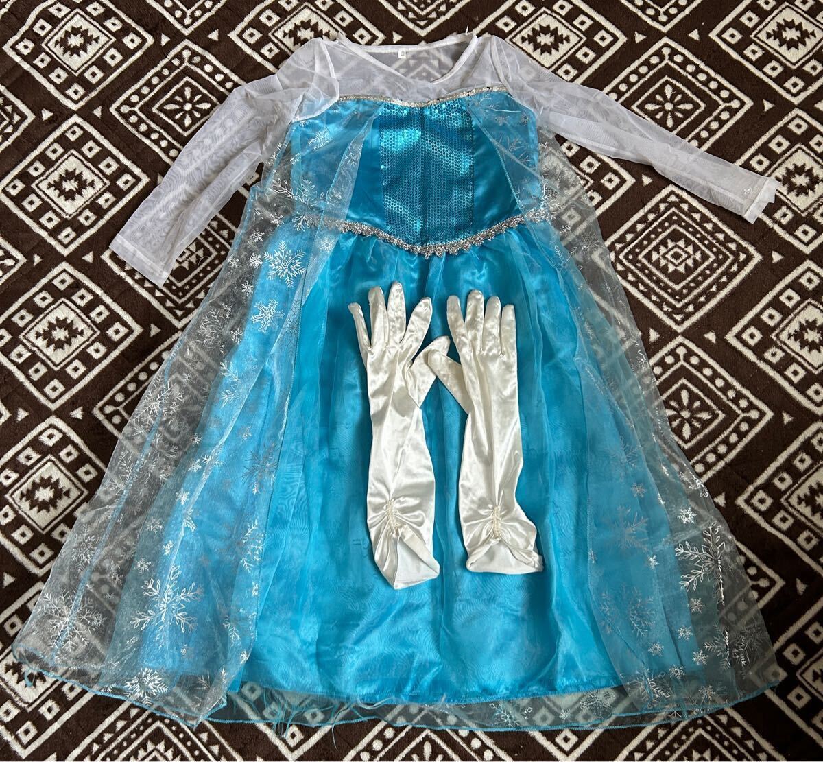 Kpp　新品未使用　アナ雪　エルサ　ドレス 150cm ディズニーリゾート Kpp 新品未使用 アナ雪 エルサ ドレス 150cm ディズニーリゾート 新品