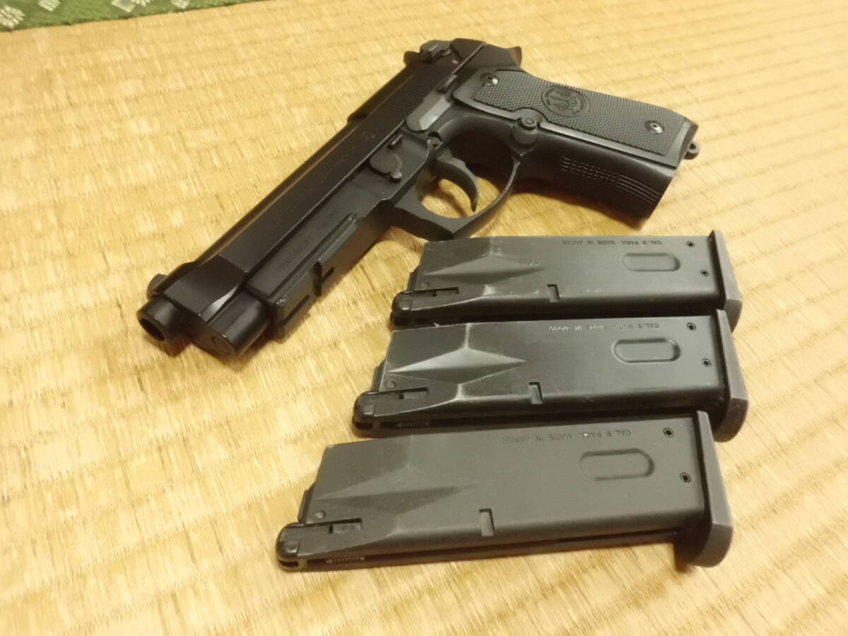 値引き不可　東京マルイM9A1ガスブローバック　純正マガジン+1 Amazon.co.jp: 東京マルイ M9A1 ステンレスモデル 18歳以上ガス