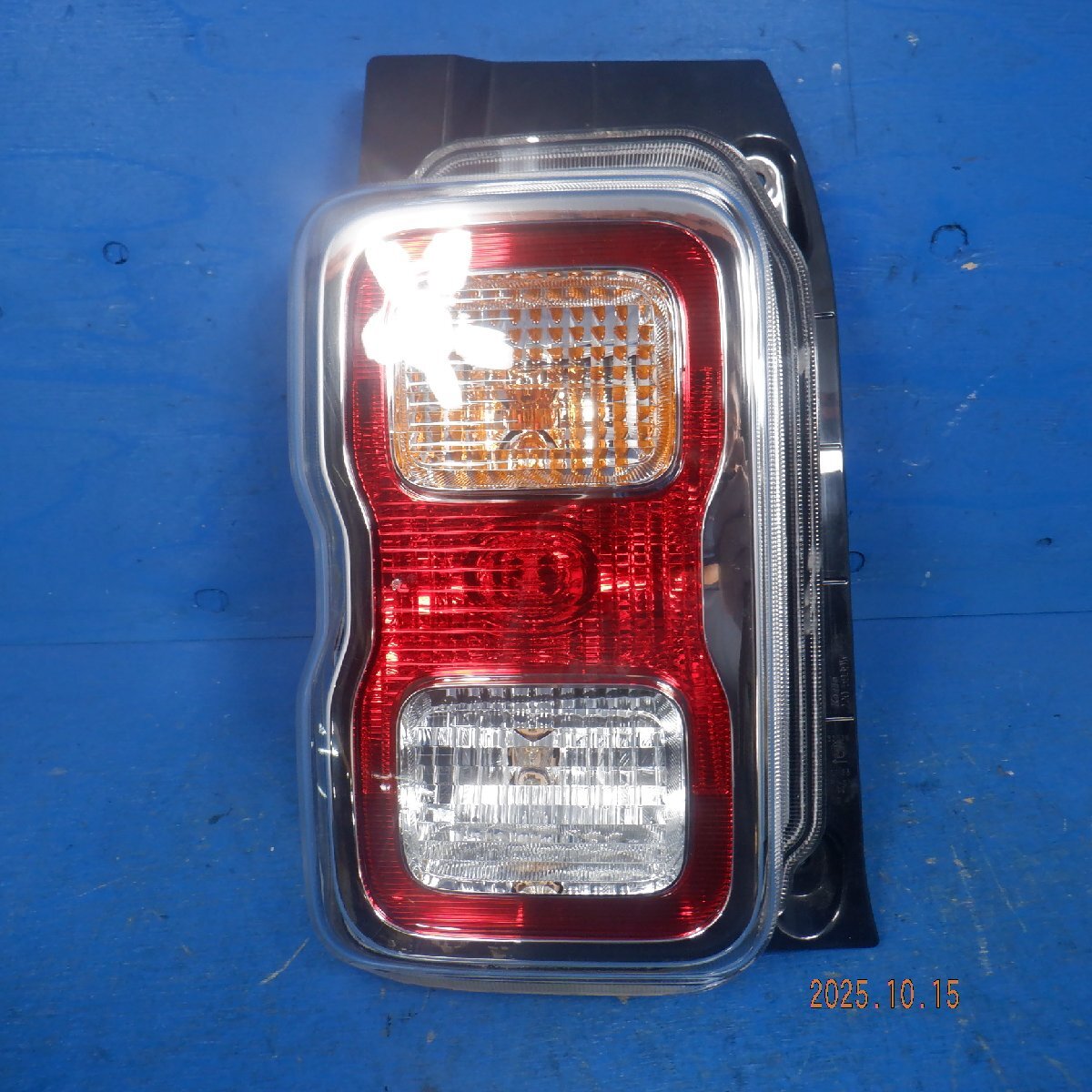 スズキ純正ハスラー MR92S 左テールランプ 2020年 スズキ純正ハスラー MR92S 左テールランプ 2020年