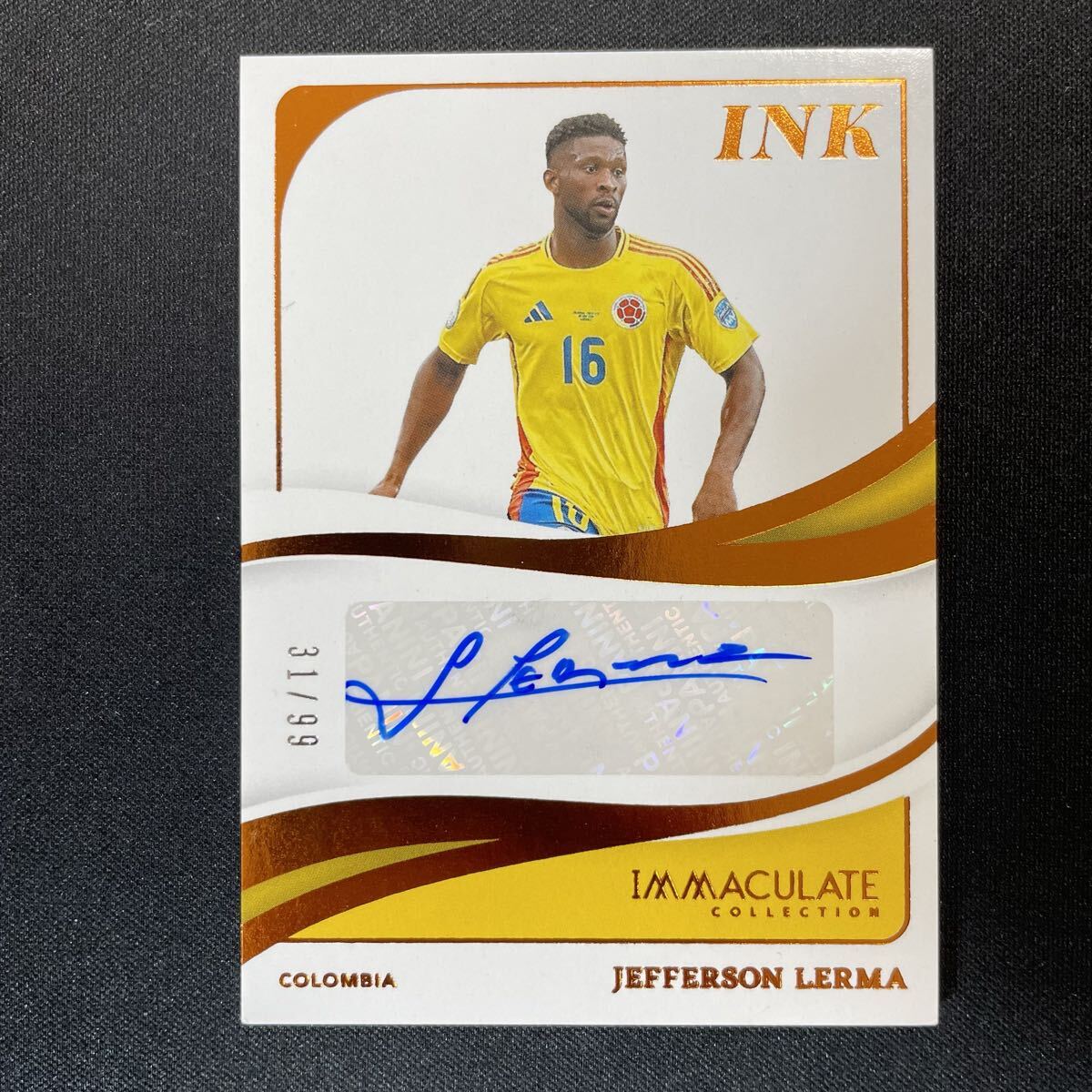 25枚限定！panini モラタ 直筆サインカード 希少】 ダニオルモ 直筆サイン カード バルセロナ スペイン代表