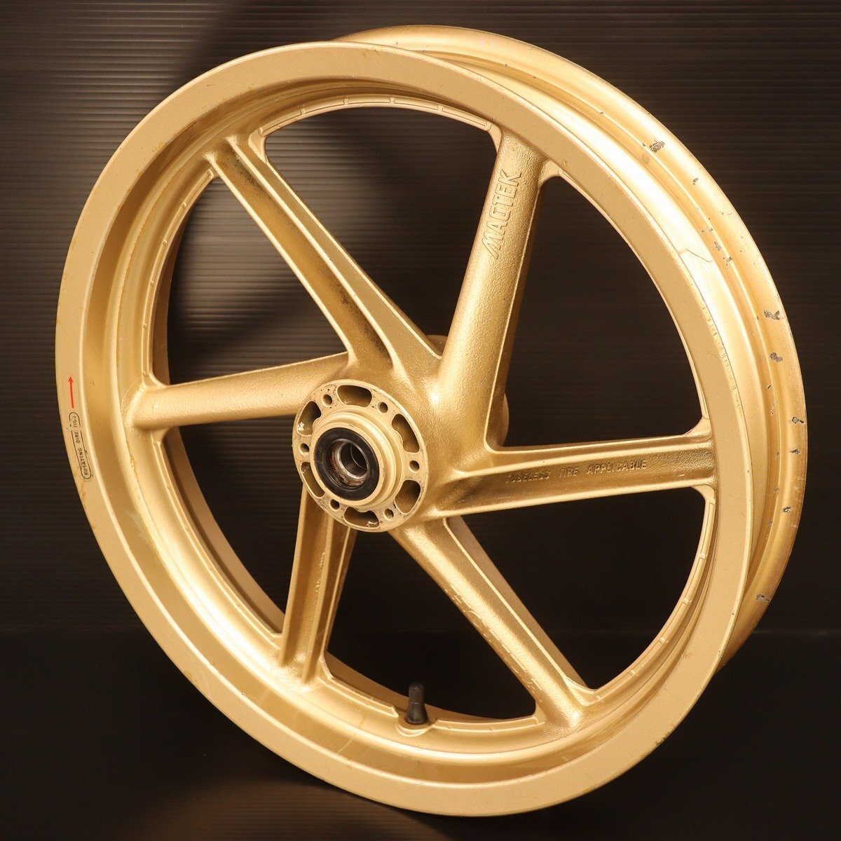 NSR250R MC21 純正中古フロントホイール NSR250R MC21 純正中古フロントホイール ホンダ NSR250R