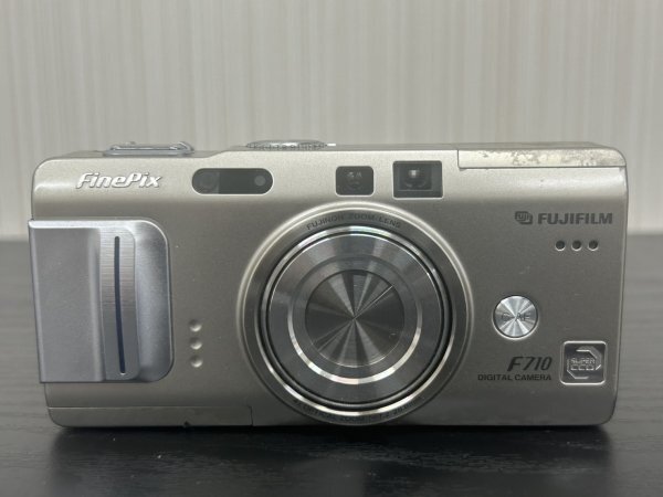 FUJIFILM FinePix F710 デジカメ　ジャンク FUJIFILM FinePix F710 デジカメ ジャンク - メルカリ