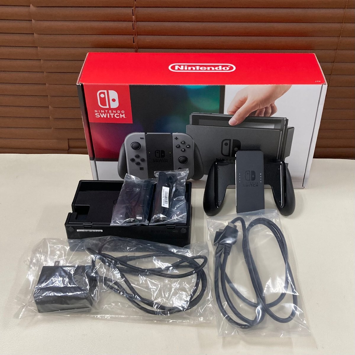 ☆任天堂 Switch 新品未使用+おまけ付！ 新品未使用］Nintendo Switch Nintendo Switch - SUA Amazon.com