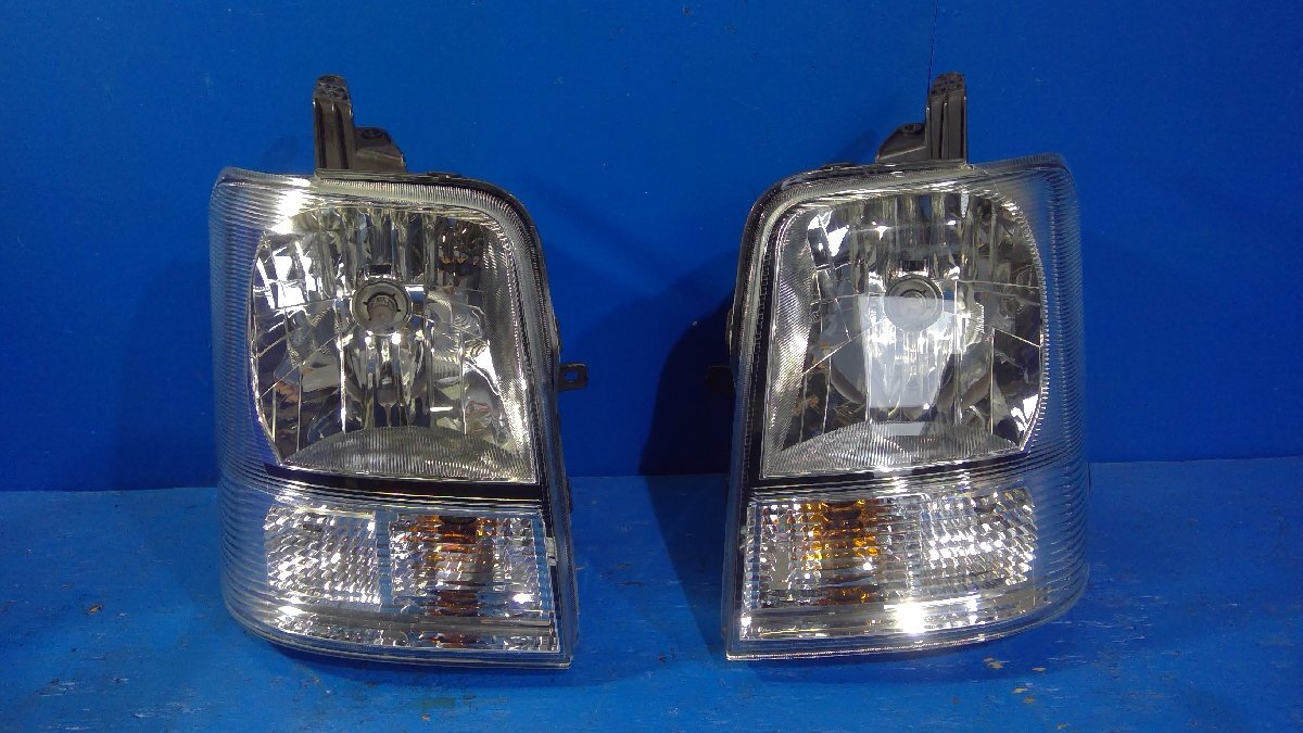 エブリィ/クリッパー NV100/スクラム/ミニキャブ　左右セット　ヘッドライト NV100クリッパー 左ヘッドランプ HBD-DR17V 26064-4A00M