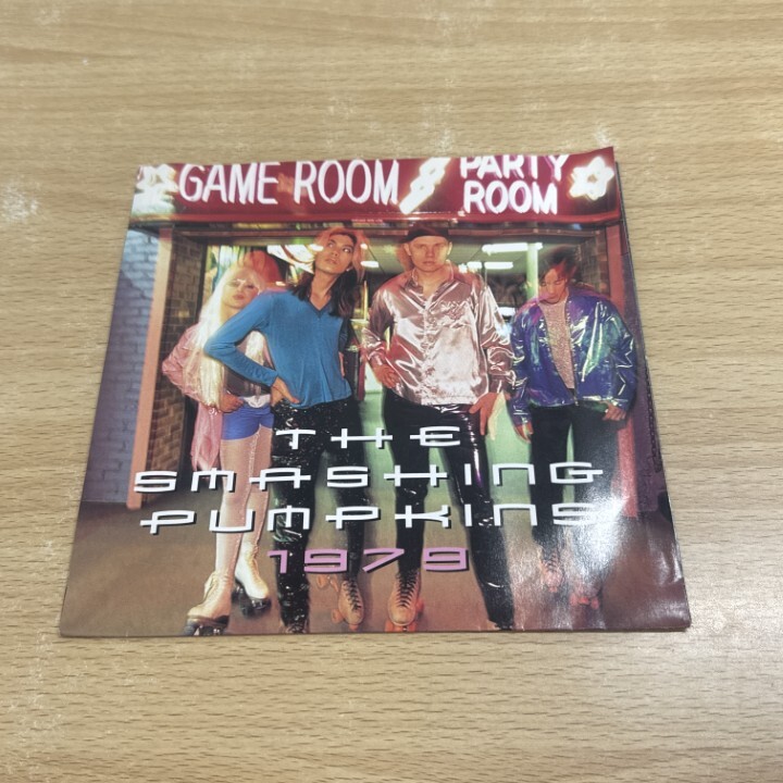 美品UK盤12inchレコード スマッシングパンプキンズ『1979』 美品UK盤12inchレコード スマッシングパンプキンズ『1979』 2025
