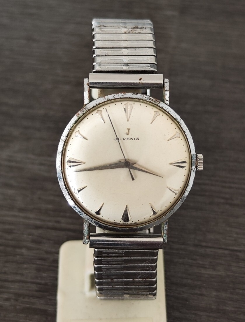 ジュベニア Juvenia 手巻き アナログ 腕時計 銀文字盤 動作良 Yahoo!オークション -「ジュベニア手巻き」の落札相場・落札価格