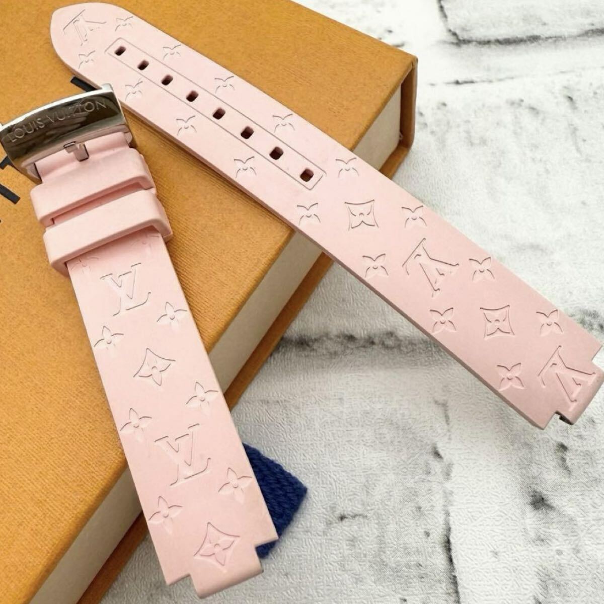 ルイヴィトン タンブール ベルト M 新品未使用 LOUIS VUITTON 「 ルイヴィトン 向け」輸入王オリジナル