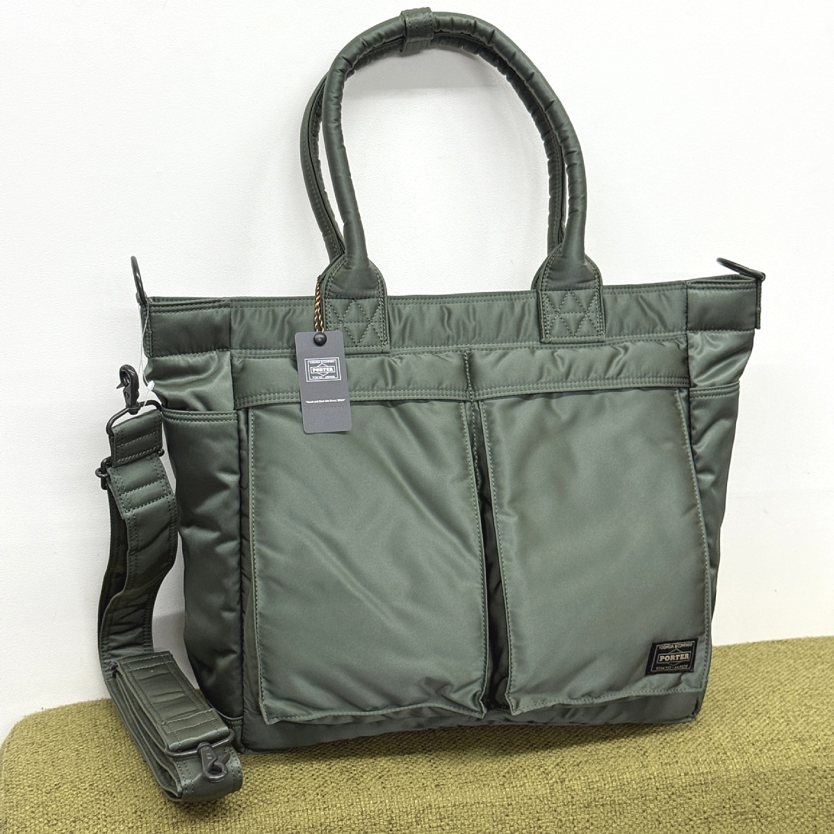 『極美品』ポーター タンカー ブリーフケース ビジネスバッグ A4可 カーキ 極美品』ポーター タンカー ブリーフケース ビジネスバッグ A4可