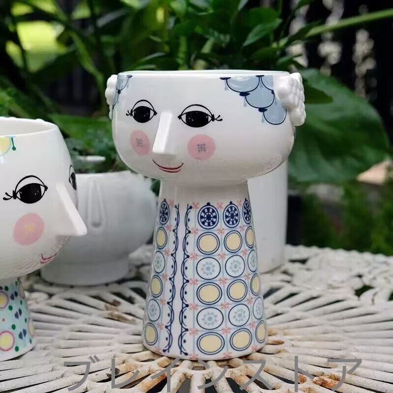 ビヨンヴィンブラッド　大型ビンテージニモール窯のデコール赤柄の変形型花瓶可愛い！ ビヨンヴィンブラッド 大型ビンテージニモール窯のデコール赤柄