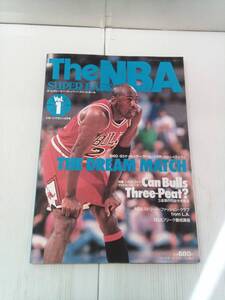 The NBA SUPER BASKETBALL Vol.1 ザ・エヌビーエー・バスケットボール Vol.1 251007