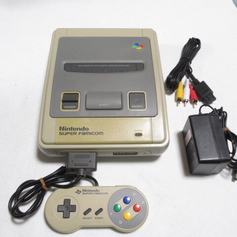 任天堂　スーパーファミコン　セット　【動作確認済】　レトロ　希少 箱付 任天堂 Nintendo スーパーファミコン 本体 初期型 動作確認
