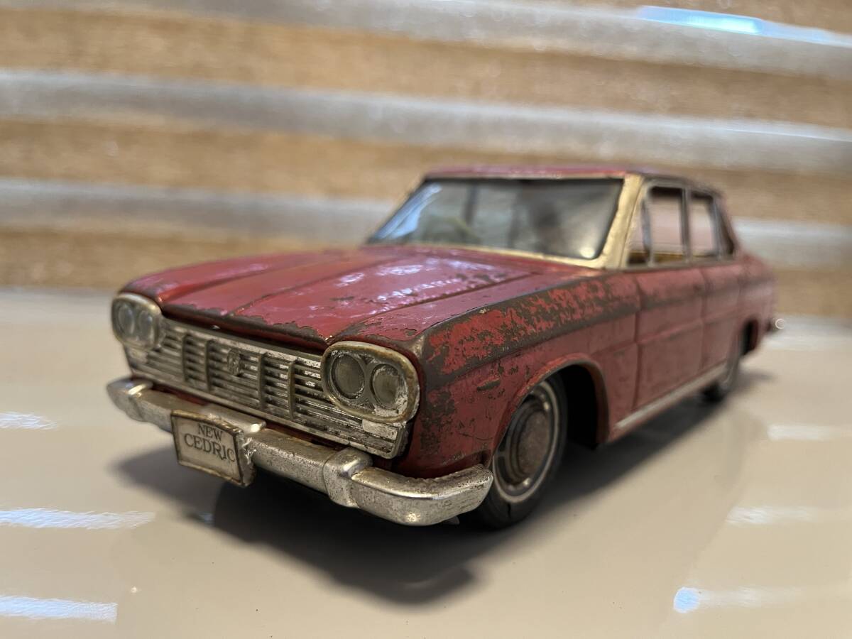 昭和初期　小さな　綺麗なプリントのブリキ自動車 2025年最新Yahoo!オークション -ブリキ自動車(自動車)の中古品・新品