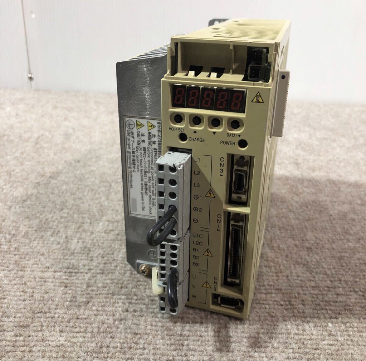 動作保証　中古美品　安川電機　サーボアンプ JZNC-YSU01-1E Yaskawa 安川電機 ロボット基盤 サーボアンプ JZNC-YSU01-1E