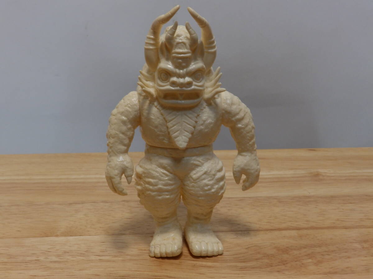 ミクラス　ポピー　ソフビ バンダイ ミクラス 1983 1期(初版) ソフビ の展示中 || Museum