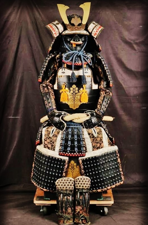 等身大 甲冑 鎧兜 鎧一式セット『日本製 鎧』 鎧兜甲冑等身大】黒糸威 当世小札 二枚胴具足 | 甲冑工房 武寿