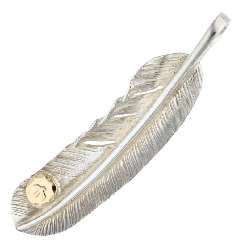 ゴローズ サイズ:特大 メタル付き特大フェザー 右向き ネックレストップ 中古 