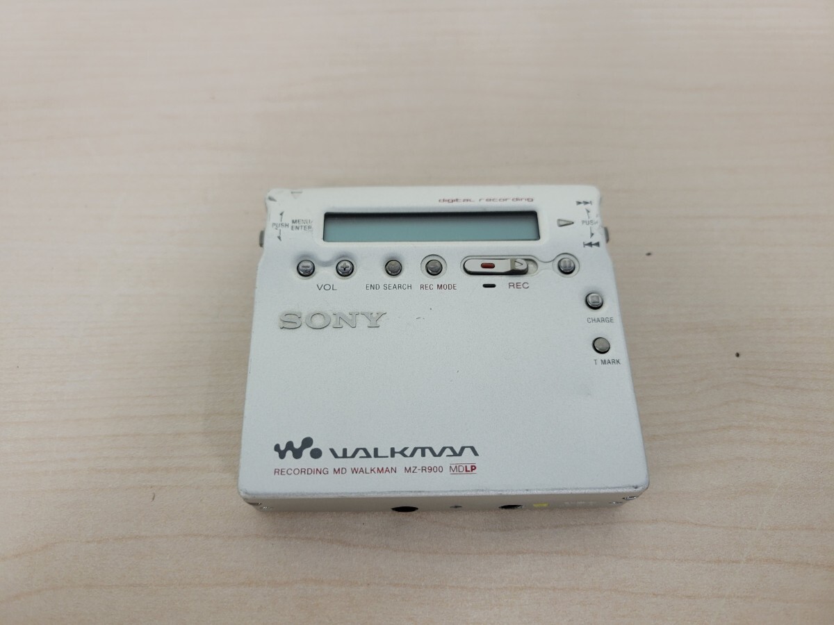 ◇◇ソニー SONY MDウォークマンMZ-R900 動作品◇◇ MZ-R900｜SONY ソニー （W） ホワイト系 ポータブルMDプレーヤー