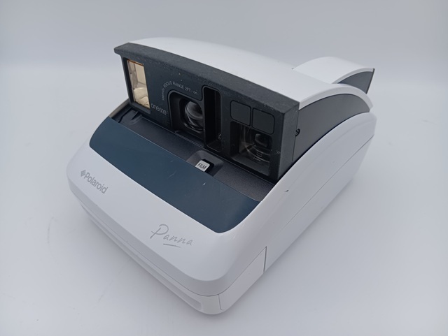 【新品未開封】希少 Polaroid ポラロイド　ONE600 クラシック Amazon | Polaroid One600 Classic インスタントカメラ