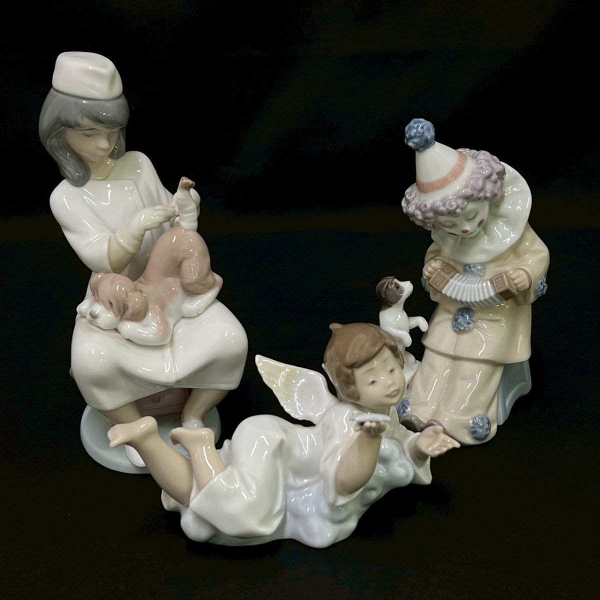 可愛い❤リヤドロ「タンバリンを打つ天使 」フィギュリン 陶器人形 エンゼル 音楽 可愛い❤リヤドロ「タンバリンを打つ天使 」フィギュリン 陶器