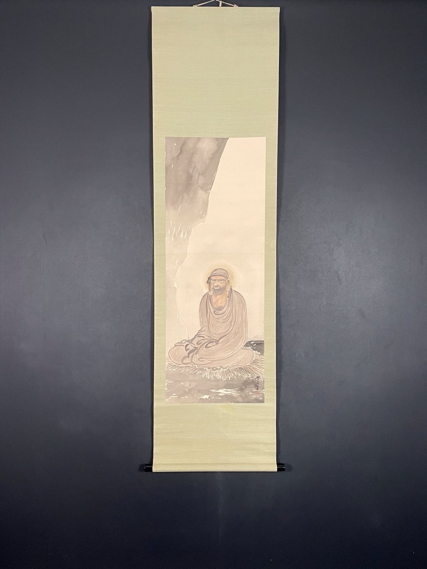 王震 軸 マクリ 達磨図 額入 中国画家 時代 古玩 当時物 旧家 蔵出 骨董品 王震 軸 マクリ 達磨図 額入 中国画家 時代 古玩 当時物 旧家