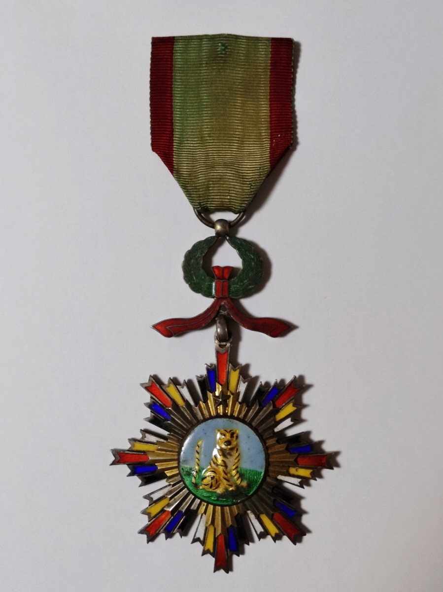 ブラジル勲章　教育統合功労章　コマンダークラス 　美品　 徽章 ブラジル勲章 教育統合功労章 コマンダークラス 美品 徽章