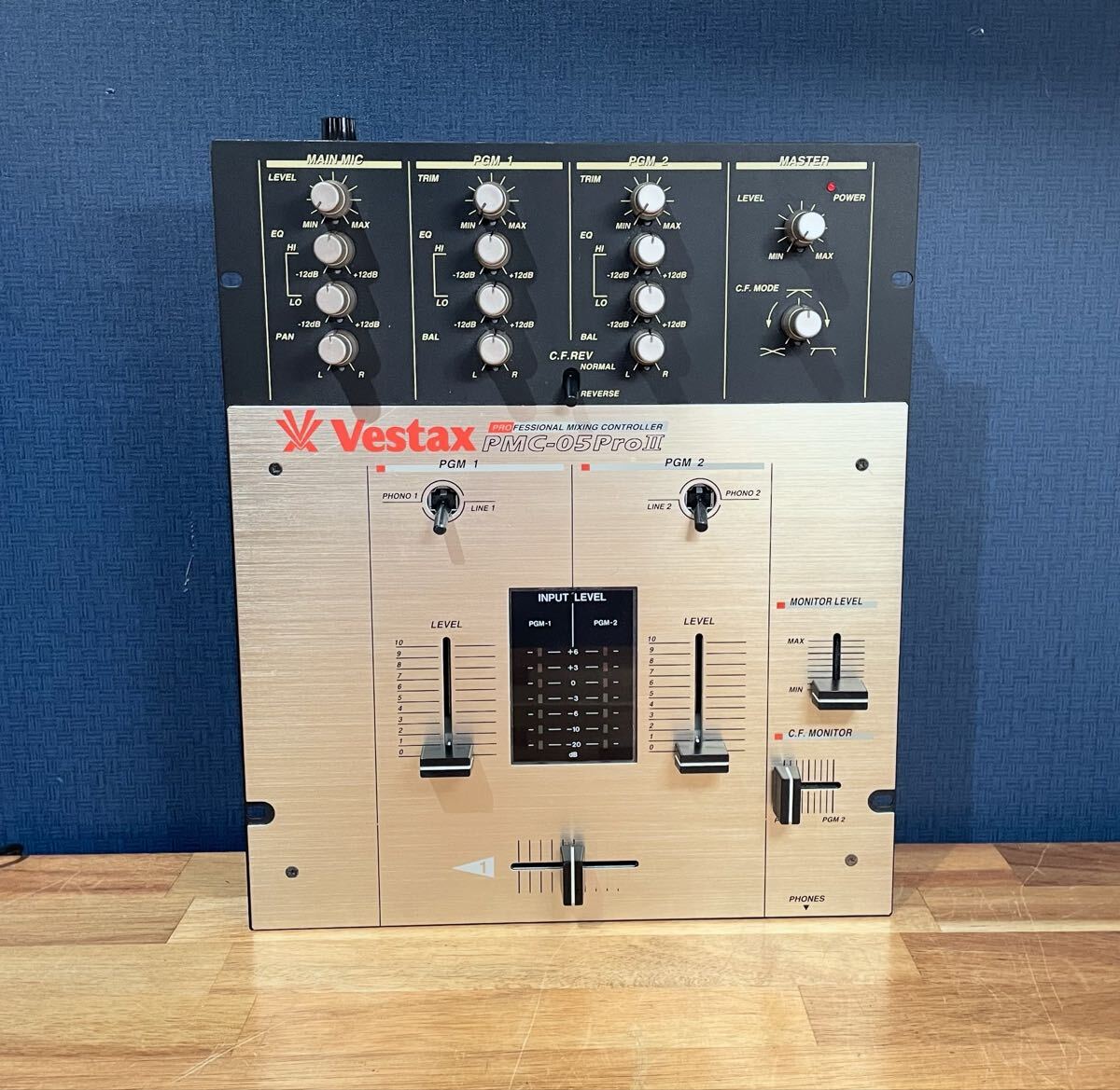 安いVestax pmc05PROの通販商品を比較 | ショッピング情報の